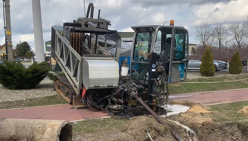 Maszyna do przecisku sterowanego: rewolucja w instalacji podziemnej